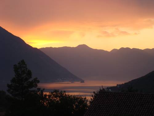 Morinj Montenegro codigo promo hotel booking.com
