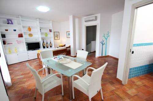 Villasimius Italia codigo promo hotel booking.com