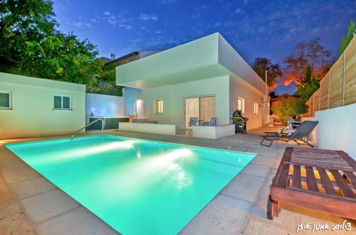 Herzelia  Israel codigo promo hotel booking.com