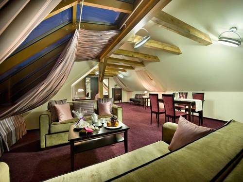 Praga Republica checa codigo promo hotel booking.com