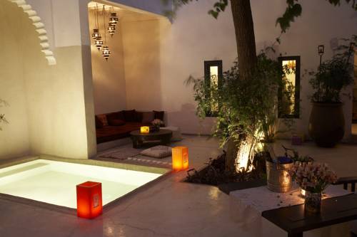 Marrakech Marruecos codigo promo hotel booking.com