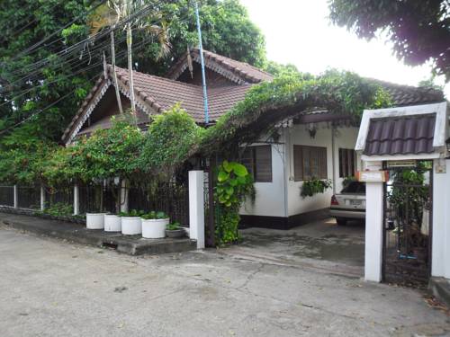 Ubon Ratchathani Tailandia codigo promo hotel booking.com