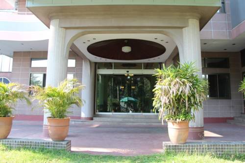 Yangon Myanmar codigo promo hotel booking.com